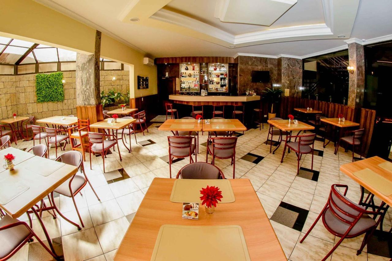Susin Hotel Mafra Exteriér fotografie
